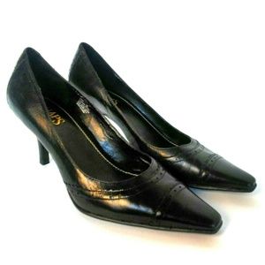 Chaps Black Leather Oxford Pointed Toe Pumps 8